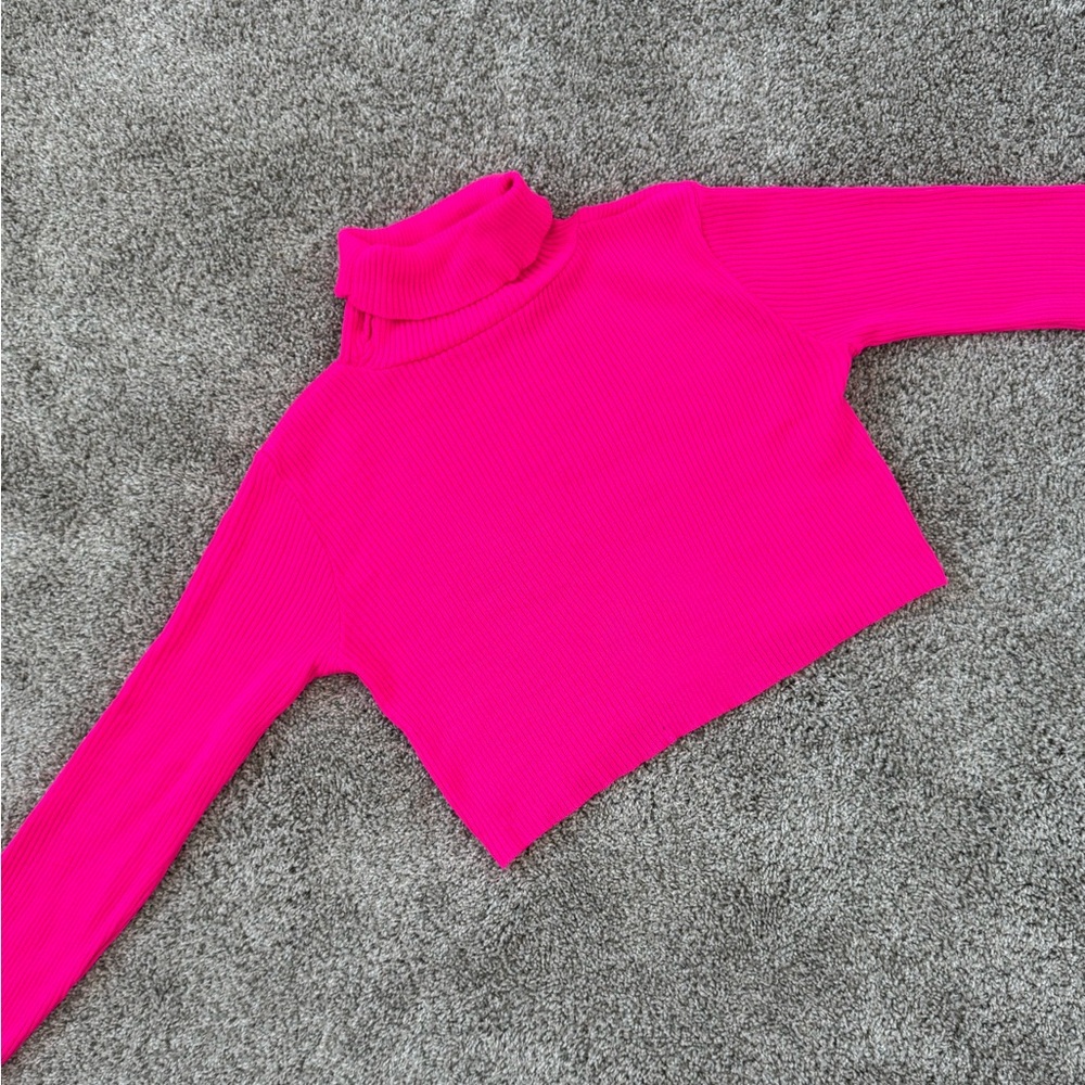 Boohoo Cropped Turtleneck